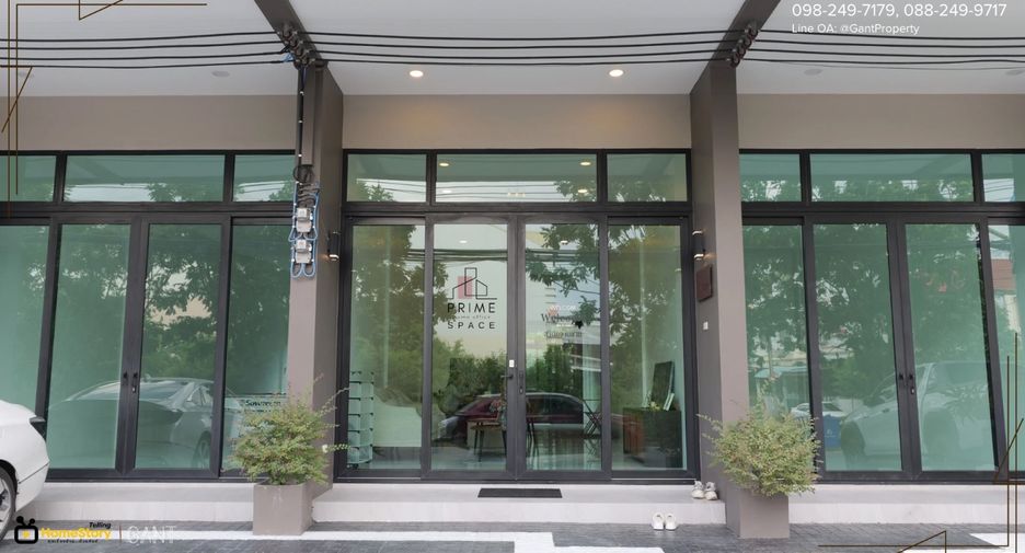 Casa adosada en venta de 3 habitaciones en Mueang Samut Prakan, Samut Prakan