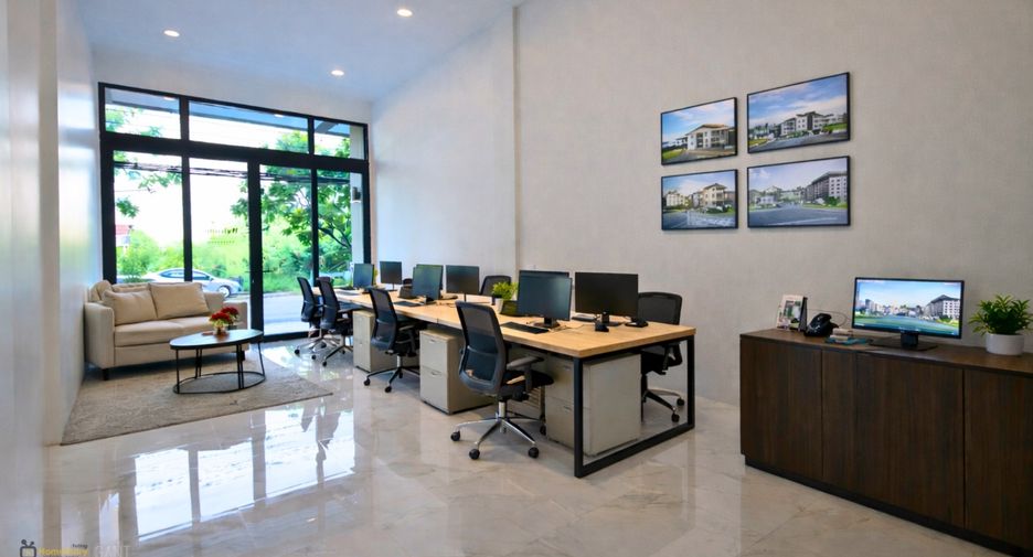 Casa adosada en venta de 3 habitaciones en Mueang Samut Prakan, Samut Prakan