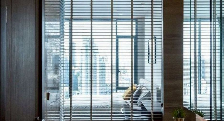 For sale 2 bedrooms condo in Khlong Toei, Bangkok