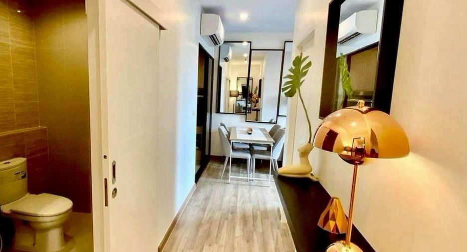 For rent 2 bedrooms condo in Rat Burana, Bangkok