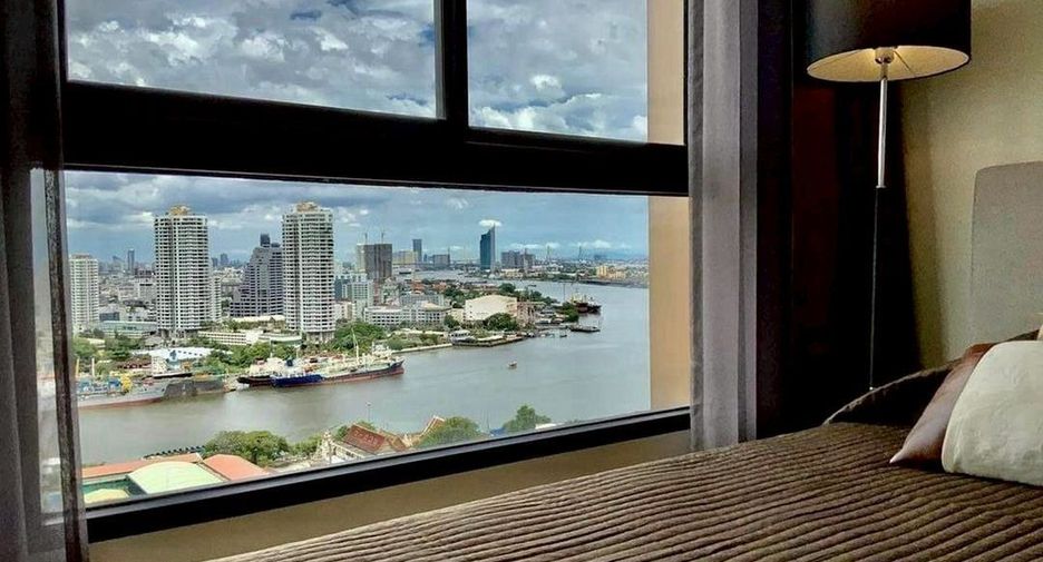 For rent 2 bedrooms condo in Rat Burana, Bangkok