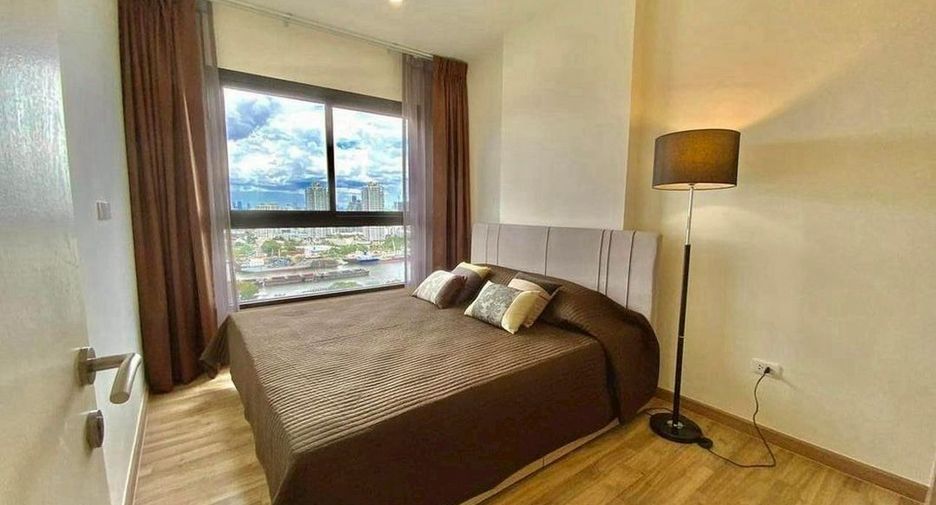 For rent 2 bedrooms condo in Rat Burana, Bangkok