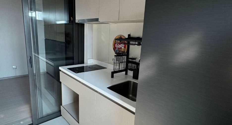 Condo en alquiler de 1 habitaciones en Phra Khanong, Bangkok