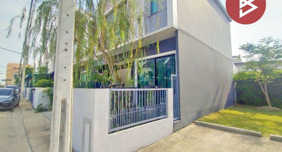 For sale 3 bedrooms house in Bang Bo, Samut Prakan
