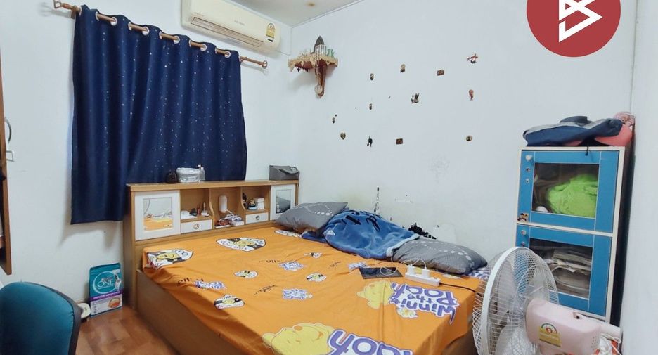 For sale 4 bedrooms townhouse in Phra Samut Chedi, Samut Prakan