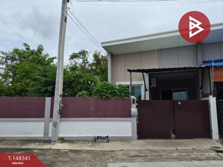 For sale 2 bedrooms townhouse in Phan Thong, Chonburi