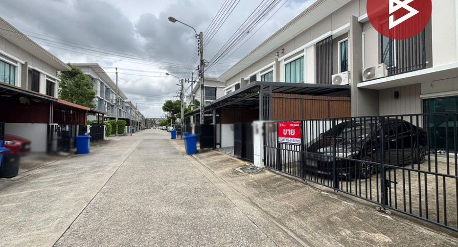 For sale 3 ベッドルーム townhouse in Bang Phli, Samut Prakan