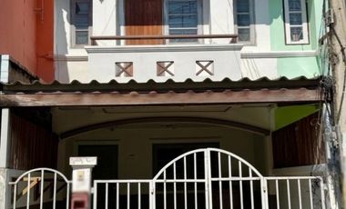 For sale 2 bedrooms townhouse in Thanyaburi, Pathum Thani