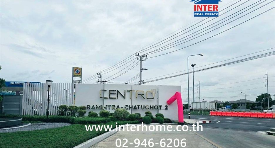 For sale 4 bedrooms house in Sai Mai, Bangkok