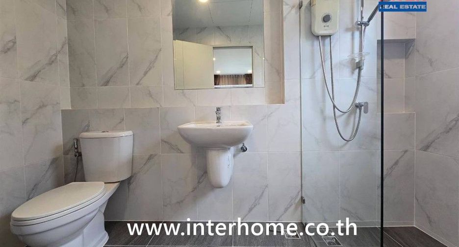 For sale 4 bedrooms house in Sai Mai, Bangkok
