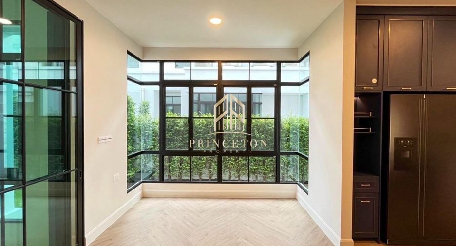 Casa en venta de 5 habitaciones en Saphan Sung, Bangkok