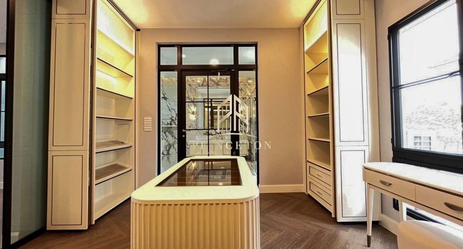 Casa en venta de 5 habitaciones en Saphan Sung, Bangkok