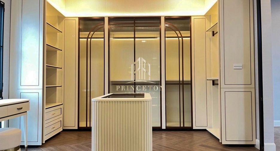 Casa en venta de 5 habitaciones en Saphan Sung, Bangkok