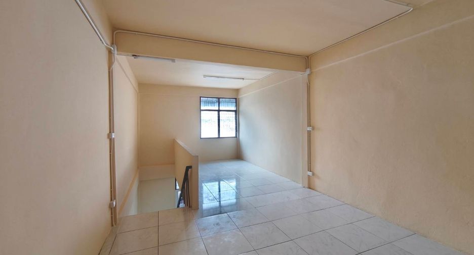 Gewerbefläche zum Kauf mit 2 Zimmer in Bang Khen, Bangkok