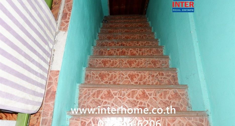 For sale 7 bedrooms retail Space in Khan Na Yao, Bangkok