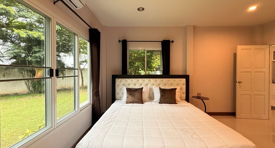 For rent and for sale 4 bedrooms house in San Sai, Chiang Mai
