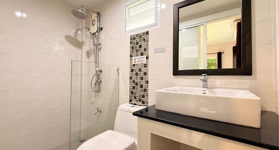 For rent and for sale 4 bedrooms house in San Sai, Chiang Mai