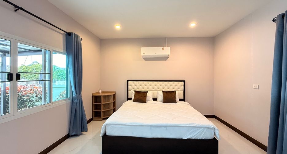 For rent and for sale 4 bedrooms house in San Sai, Chiang Mai