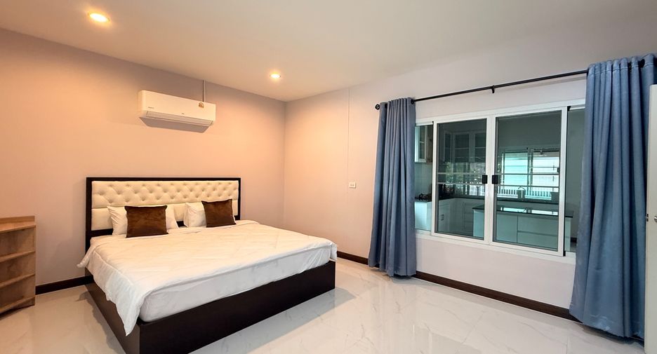 For rent and for sale 4 bedrooms house in San Sai, Chiang Mai