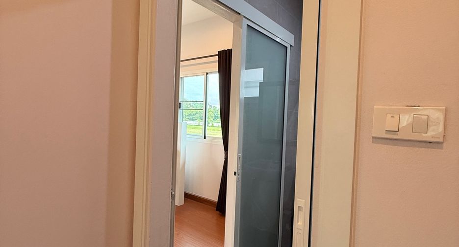 For rent and for sale 4 bedrooms house in San Sai, Chiang Mai