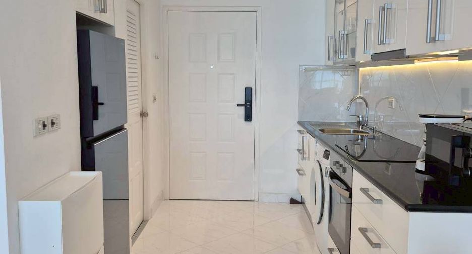 Condo en alquiler de 1 habitaciones en Bang Lamung, Chonburi