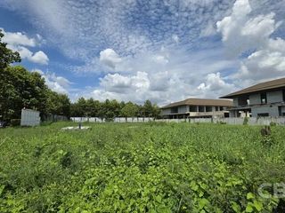 Terreno en venta en Bueng Kum, Bangkok