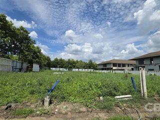Terreno en venta en Bueng Kum, Bangkok