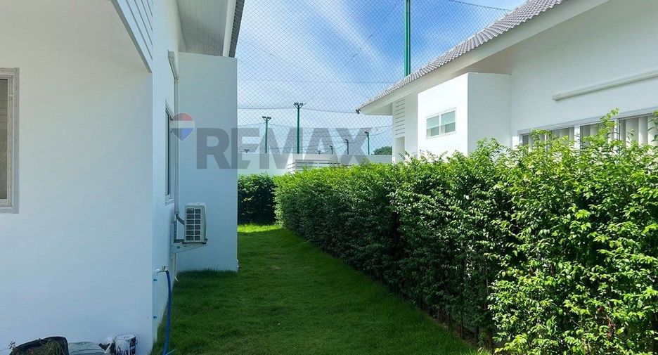 For sale 3 bedrooms villa in Ko Samui, Surat Thani