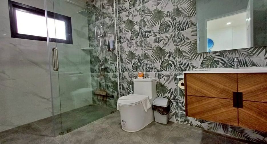 Villa zur Miete und zum Kauf mit 5 Zimmer in Jomtien, Pattaya
