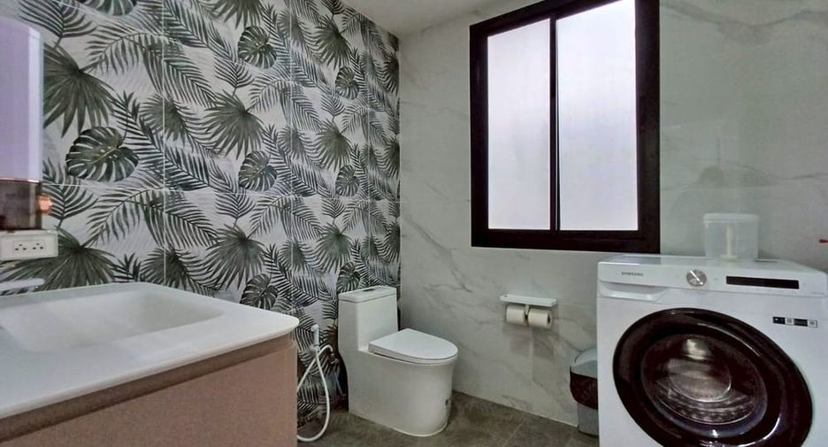 Villa zur Miete und zum Kauf mit 5 Zimmer in Jomtien, Pattaya