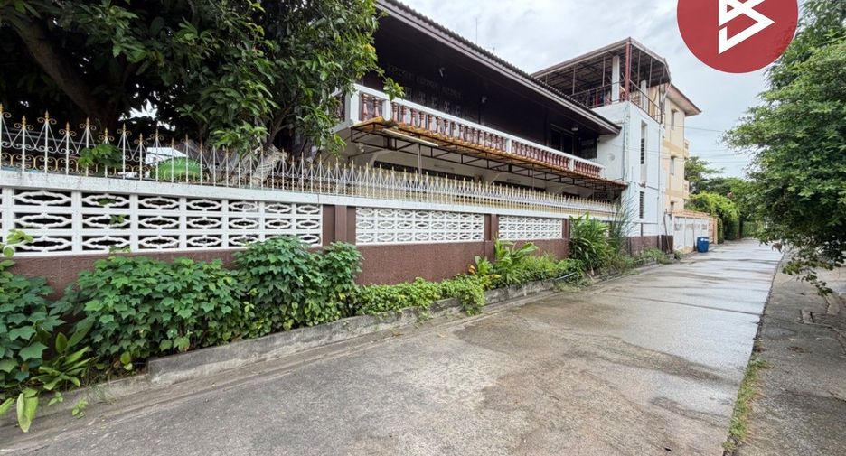 À vendre appartement avec services à Wang Thonglang, Bangkok