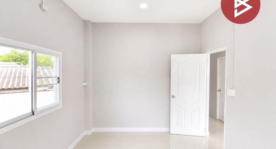 For sale 3 bedrooms house in Photharam, Ratchaburi