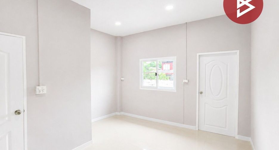 For sale 3 bedrooms house in Photharam, Ratchaburi