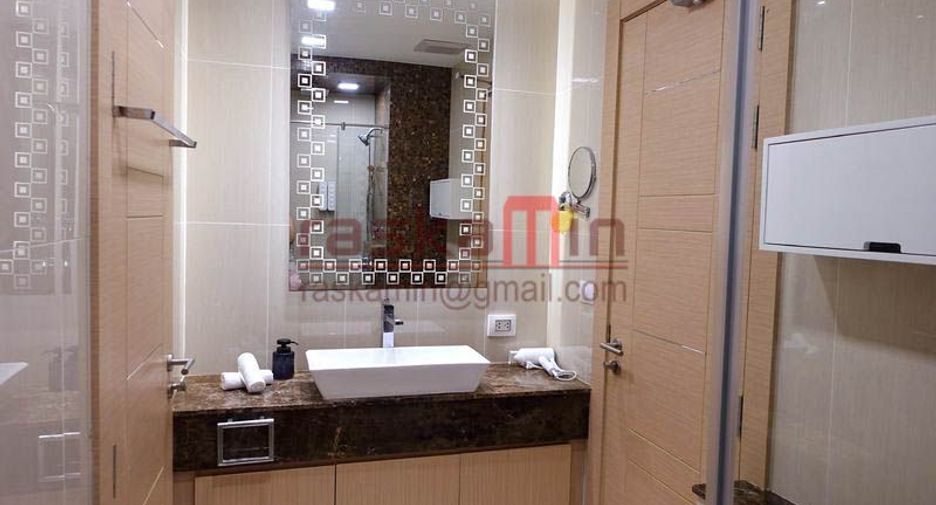 For rent 2 bedrooms condo in Bang Lamung, Chonburi