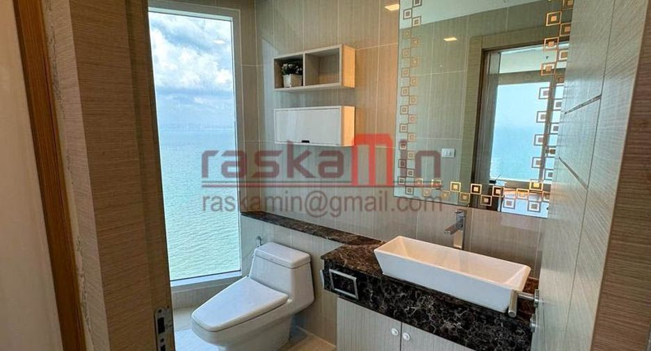 For rent 2 bedrooms condo in Bang Lamung, Chonburi