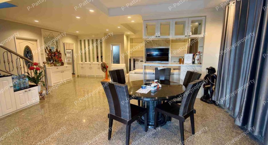 Casa en venta de 4 habitaciones en Jomtien, Pattaya