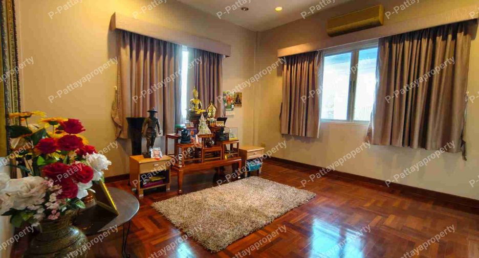 Casa en venta de 4 habitaciones en Jomtien, Pattaya