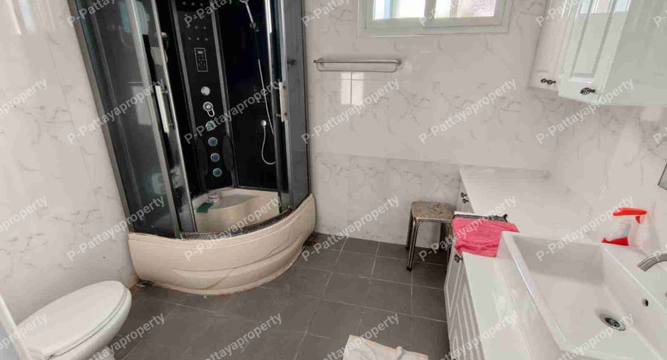 Casa en venta de 4 habitaciones en Jomtien, Pattaya