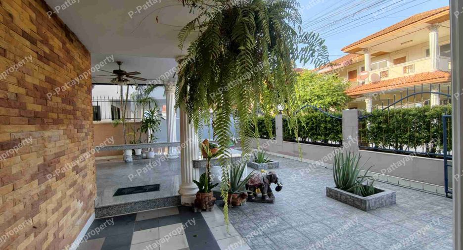 Casa en venta de 4 habitaciones en Jomtien, Pattaya