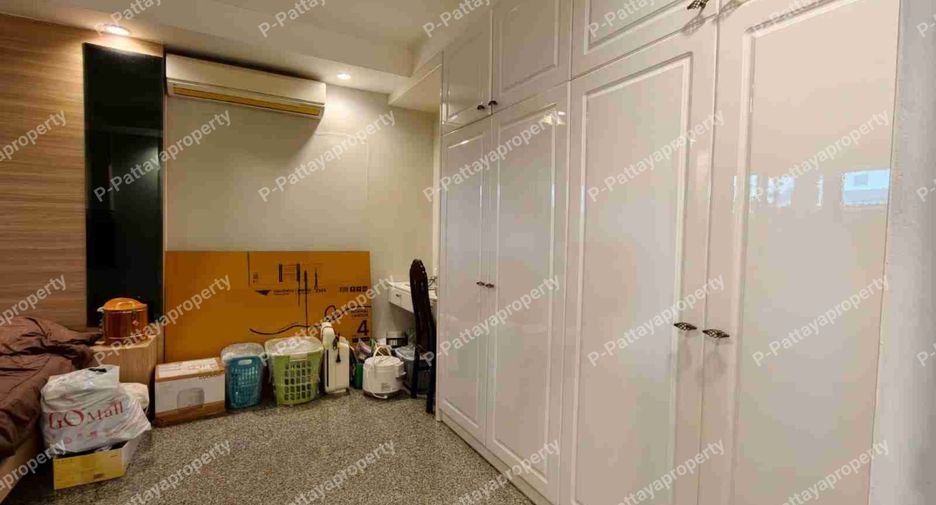 Casa en venta de 4 habitaciones en Jomtien, Pattaya