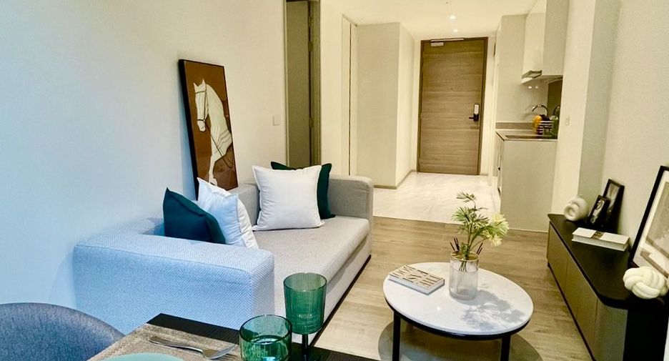 For rent and for sale 11 bedrooms condo in Khlong Toei, Bangkok