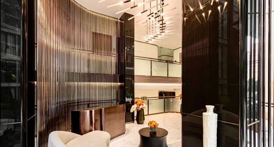 For rent and for sale 11 bedrooms condo in Khlong Toei, Bangkok