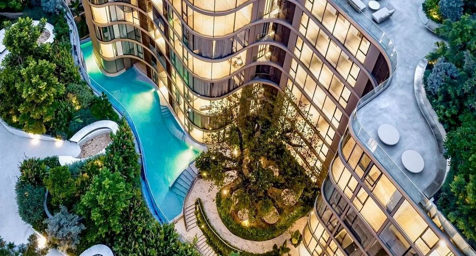 For rent and for sale 11 bedrooms condo in Khlong Toei, Bangkok