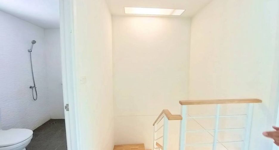 Reihenhaus zum Kauf mit 3 Zimmer in Bang Phli, Samut Prakan
