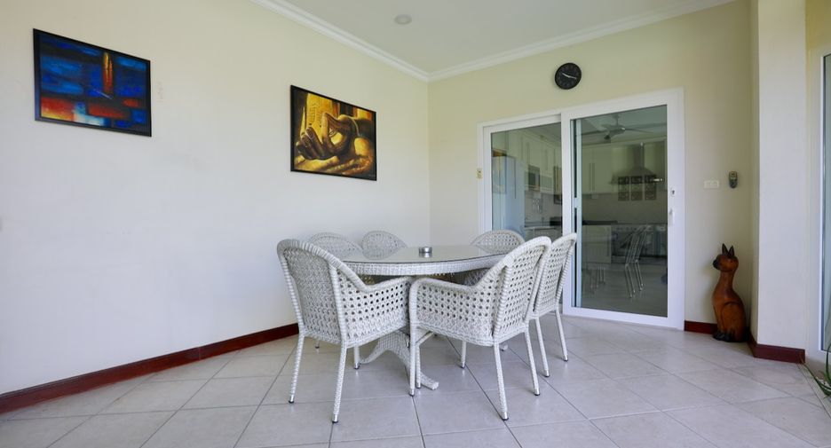 Haus zum Kauf mit 3 Zimmer in Jomtien, Pattaya
