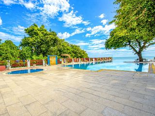À vendre 3 chambres condo à Hua Hin, Prachuap Khiri Khan