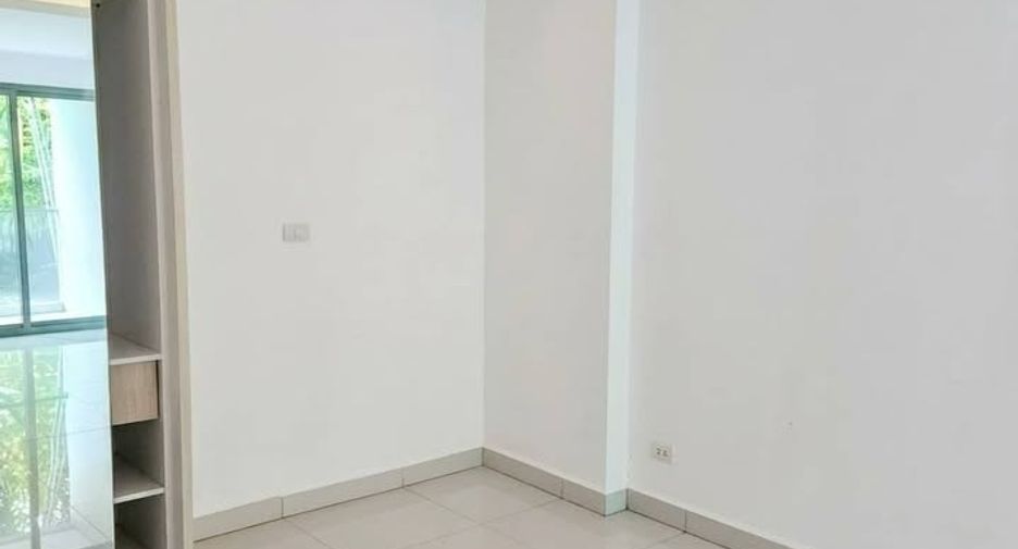 Продажа 2 спальни кондо в Йомтиен, Паттайя