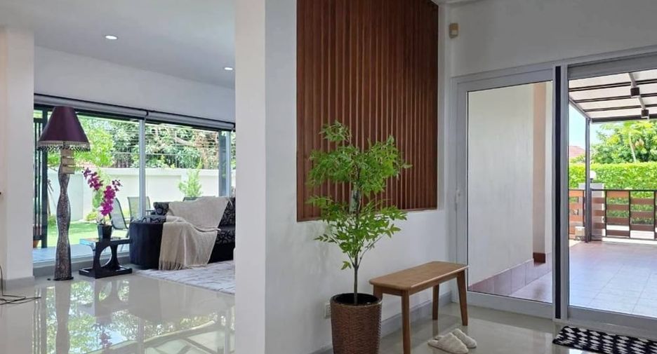 Villa zur Miete mit 3 Zimmer in Bang Lamung, Chonburi