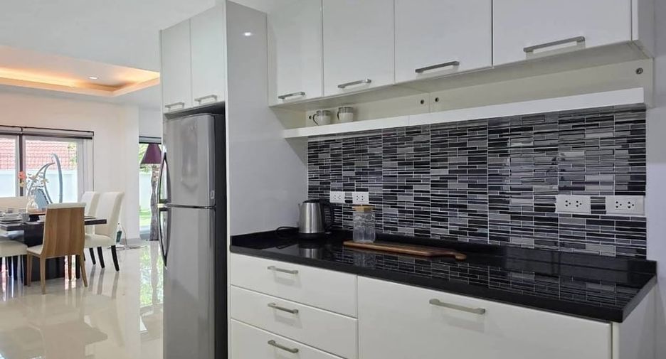 Villa zur Miete mit 3 Zimmer in Bang Lamung, Chonburi