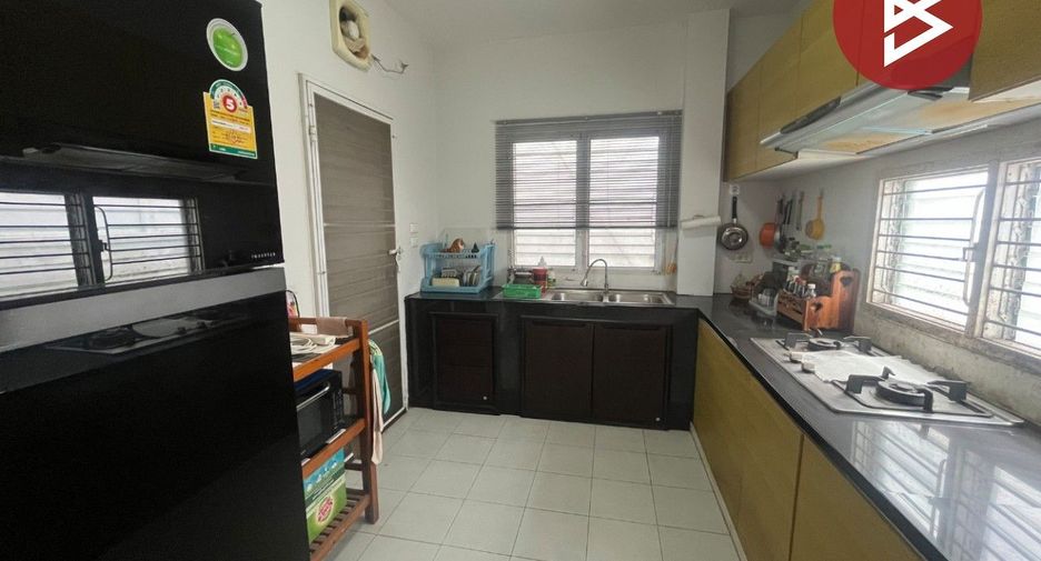 For sale 3 bedrooms house in Pluak Daeng, Rayong